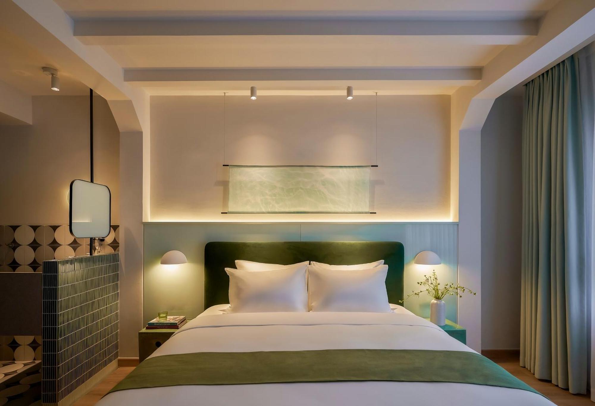 The Urban Resort By Circadian Ho Chi Minh City Exterior photo