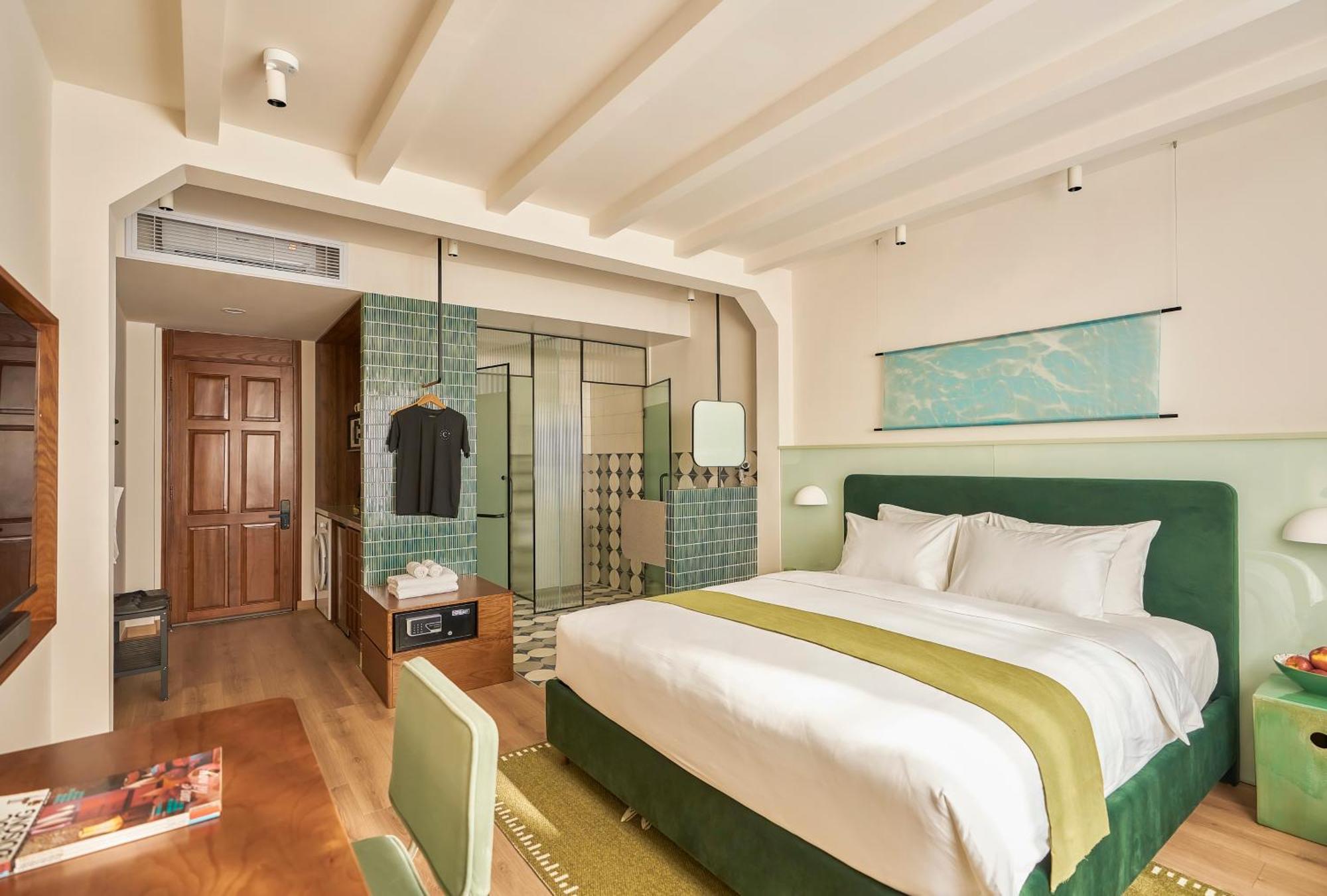 The Urban Resort By Circadian Ho Chi Minh City Exterior photo