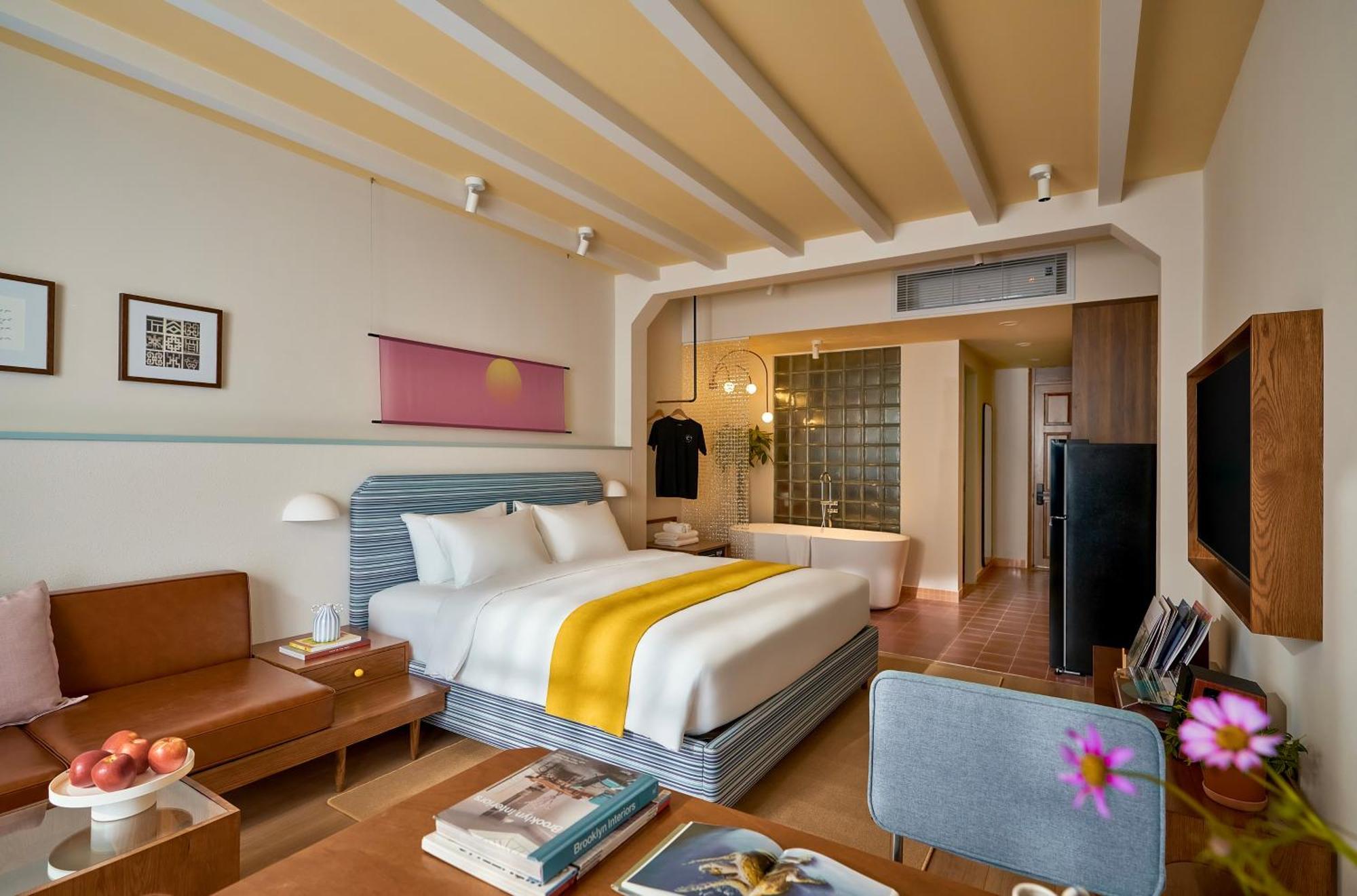 The Urban Resort By Circadian Ho Chi Minh City Exterior photo