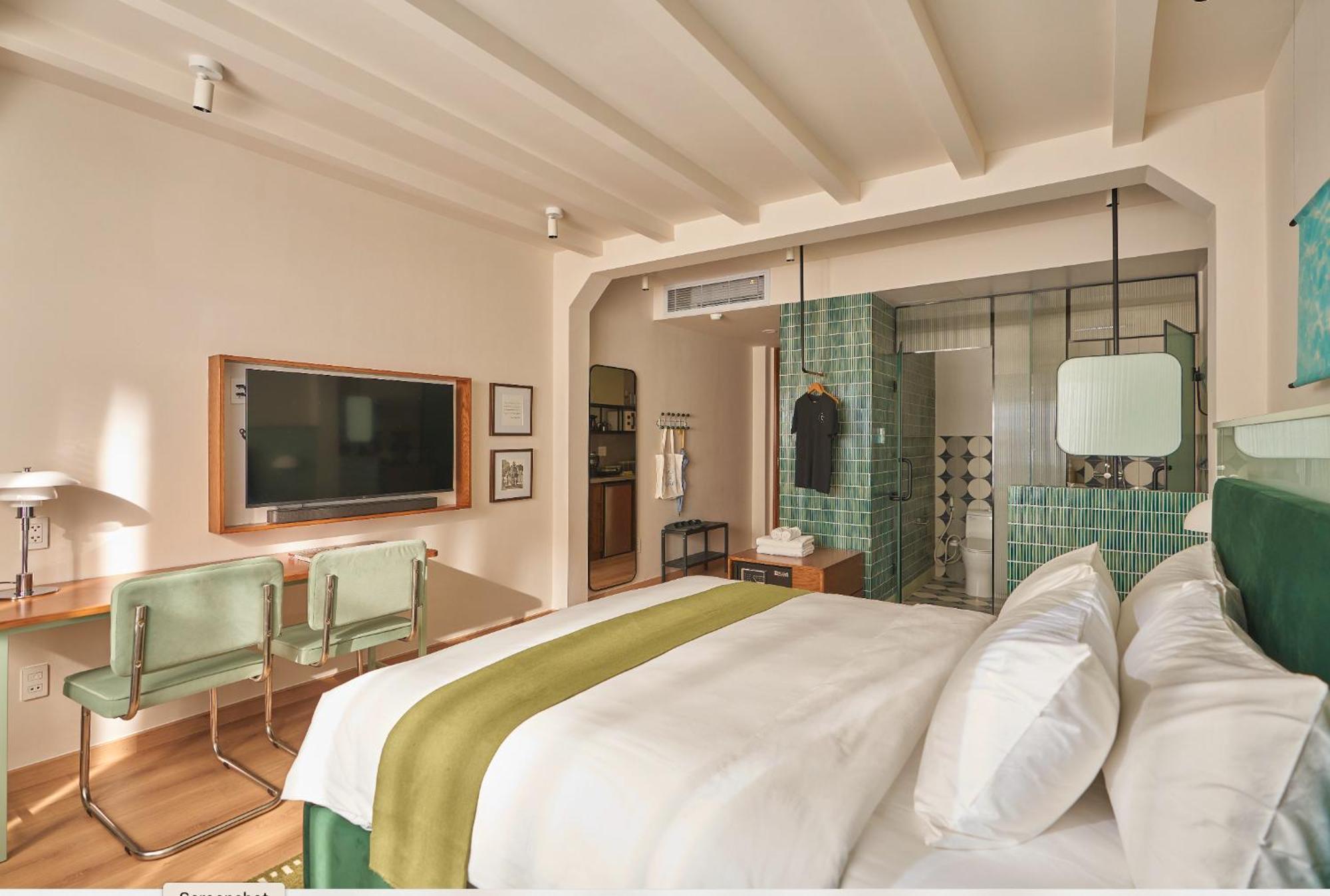 The Urban Resort By Circadian Ho Chi Minh City Exterior photo